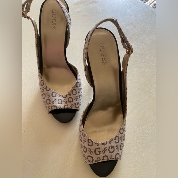 Guess heals - Picture 3 of 3